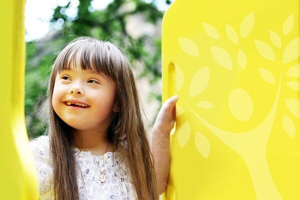Yellow-Playground-Photo-with-Tre Yellow-Playground-Photo-with-Tre
